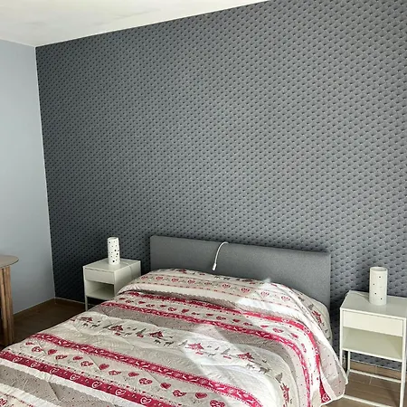 Milu's House - Cir 0092 - Sarre