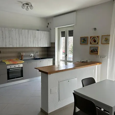 Milu's House - Cir 0092 - *